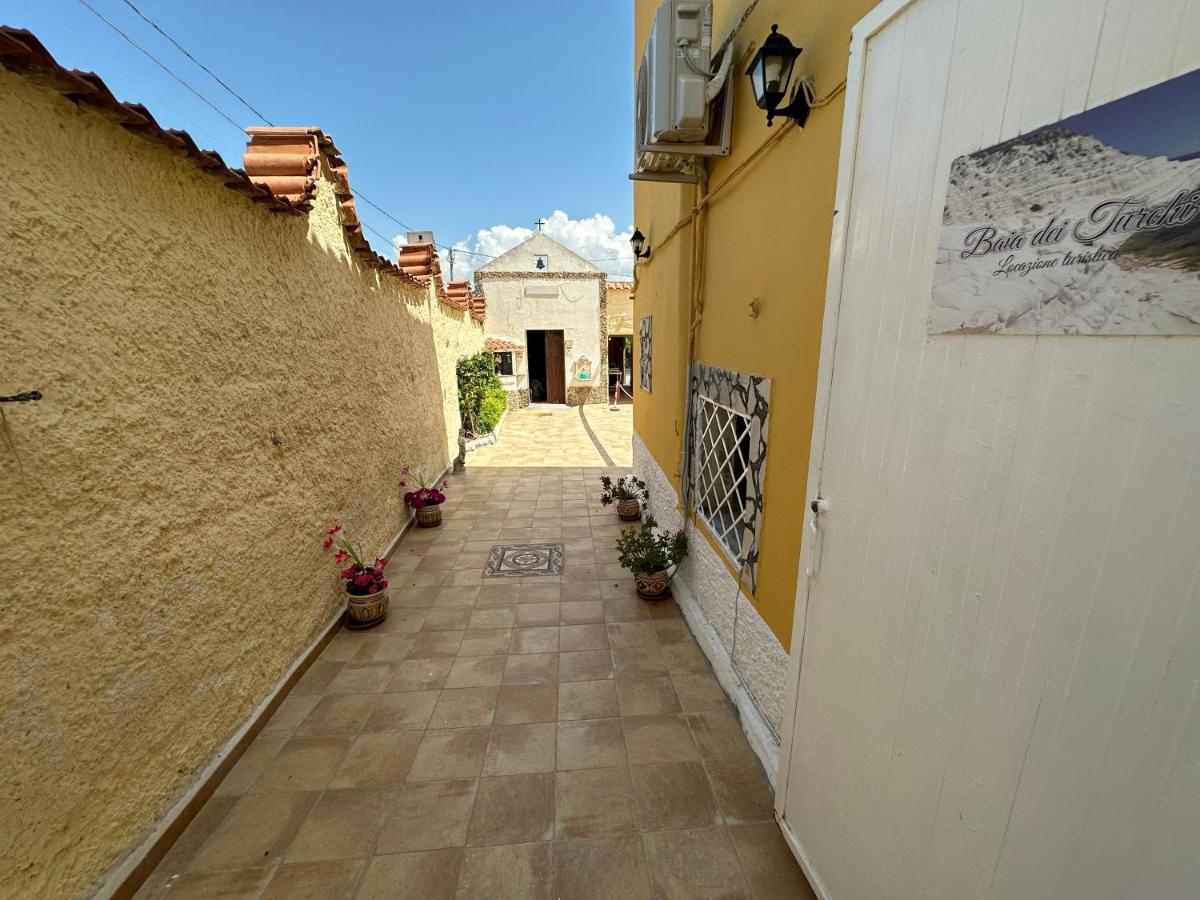 Baia Dei Turchi Locazione Turistica Hotel Realmonte Exterior photo